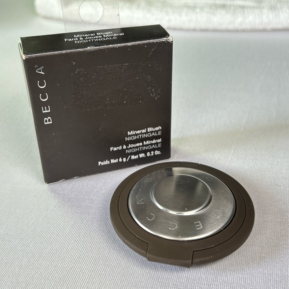 NIB Becca Mineral Blush-Full Size - Nightingale - Picture 5 of 7